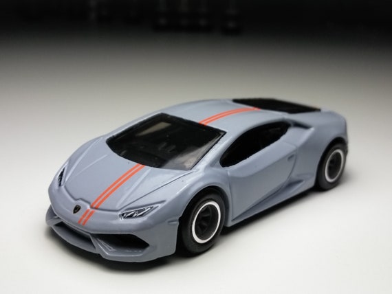 Hot wheels cheap huracan