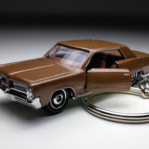 Pontiac Grand Prix Matchbox Keychain