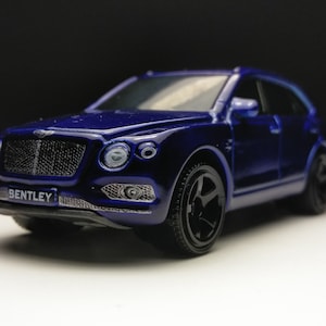 Bentley Bentayga 1/64 scale Matchbox (Custom plastic wheels)