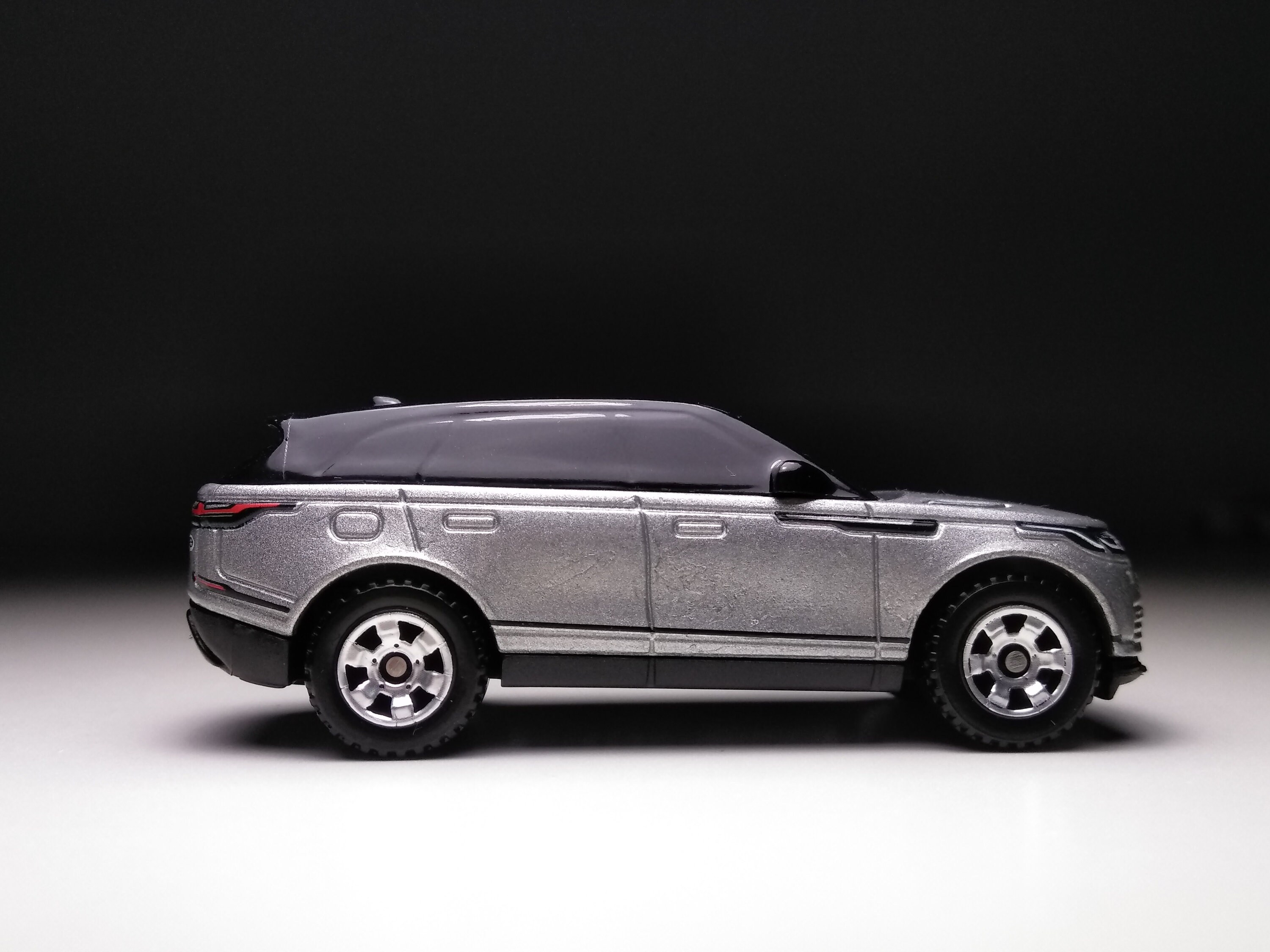Hot wheels range rover