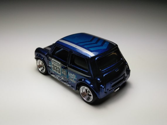 recepción Planificado Productos lácteos Hot Wheels Morris Mini azul oscuro. Neumáticos de goma real - Etsy España
