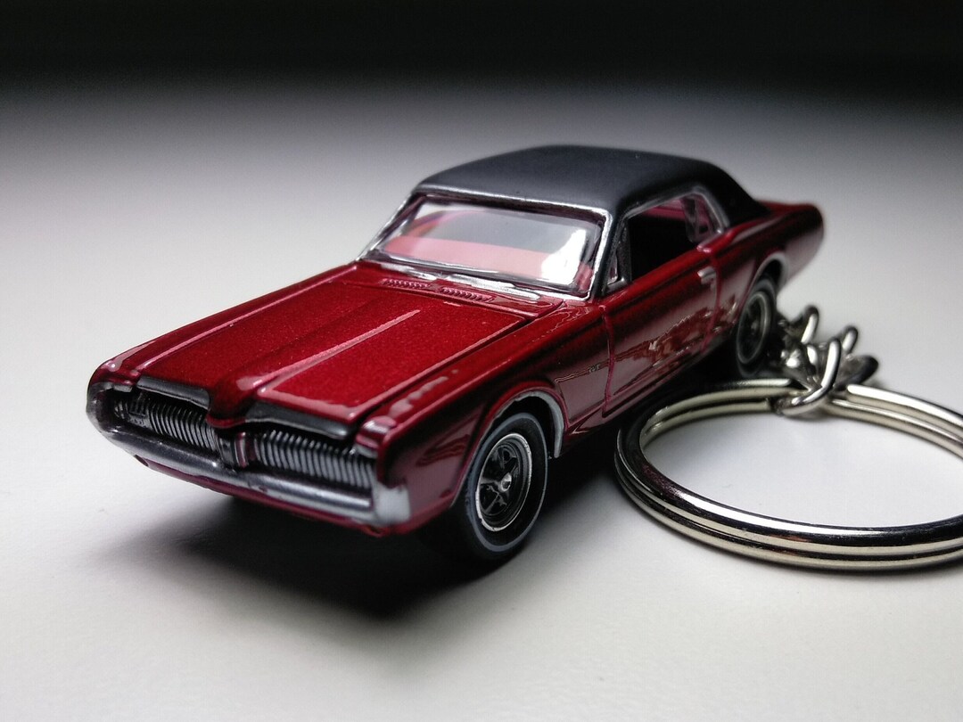 Mercury Cougar Keychain - Etsy