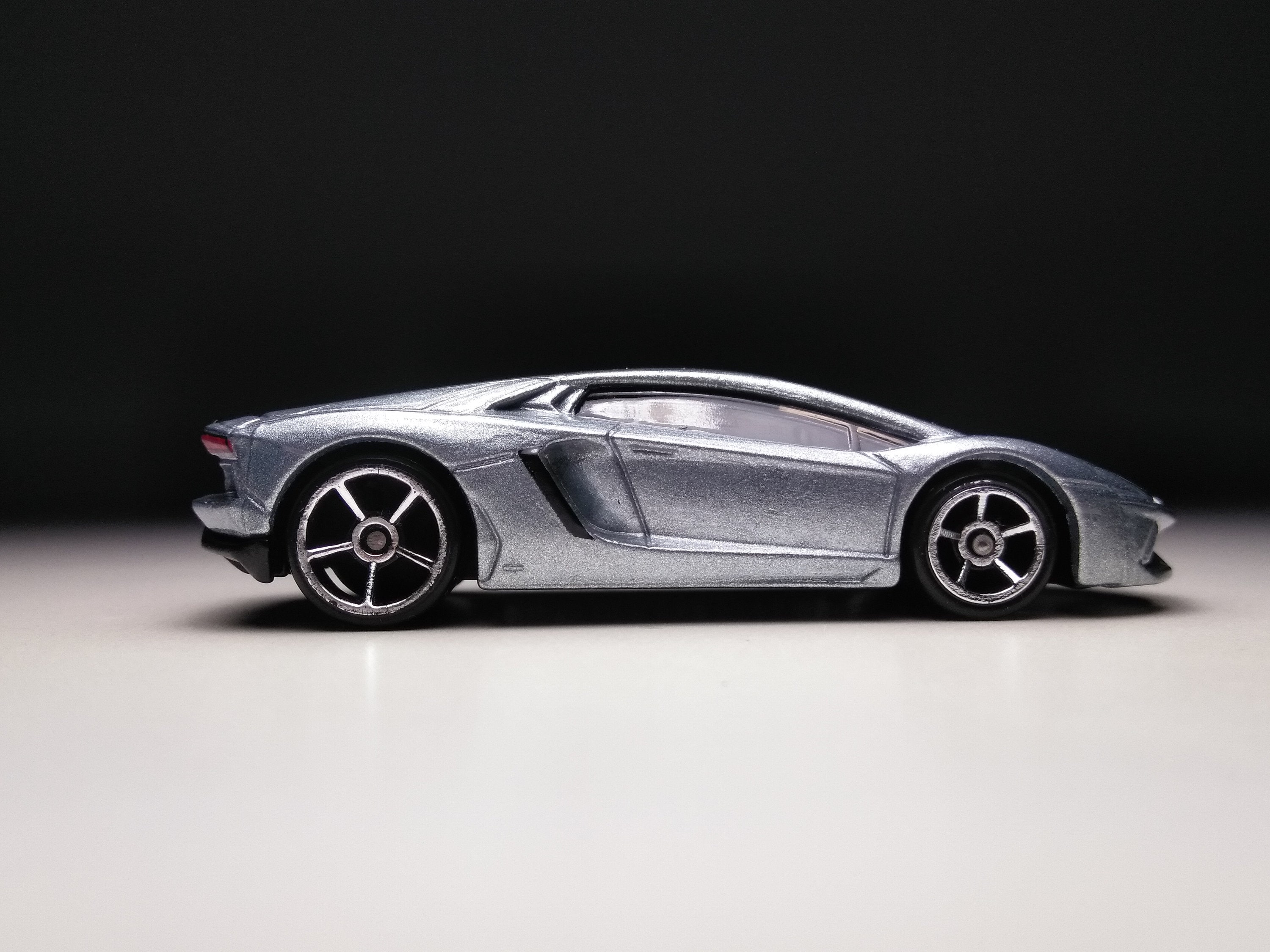 Hot Wheels Aventador Black