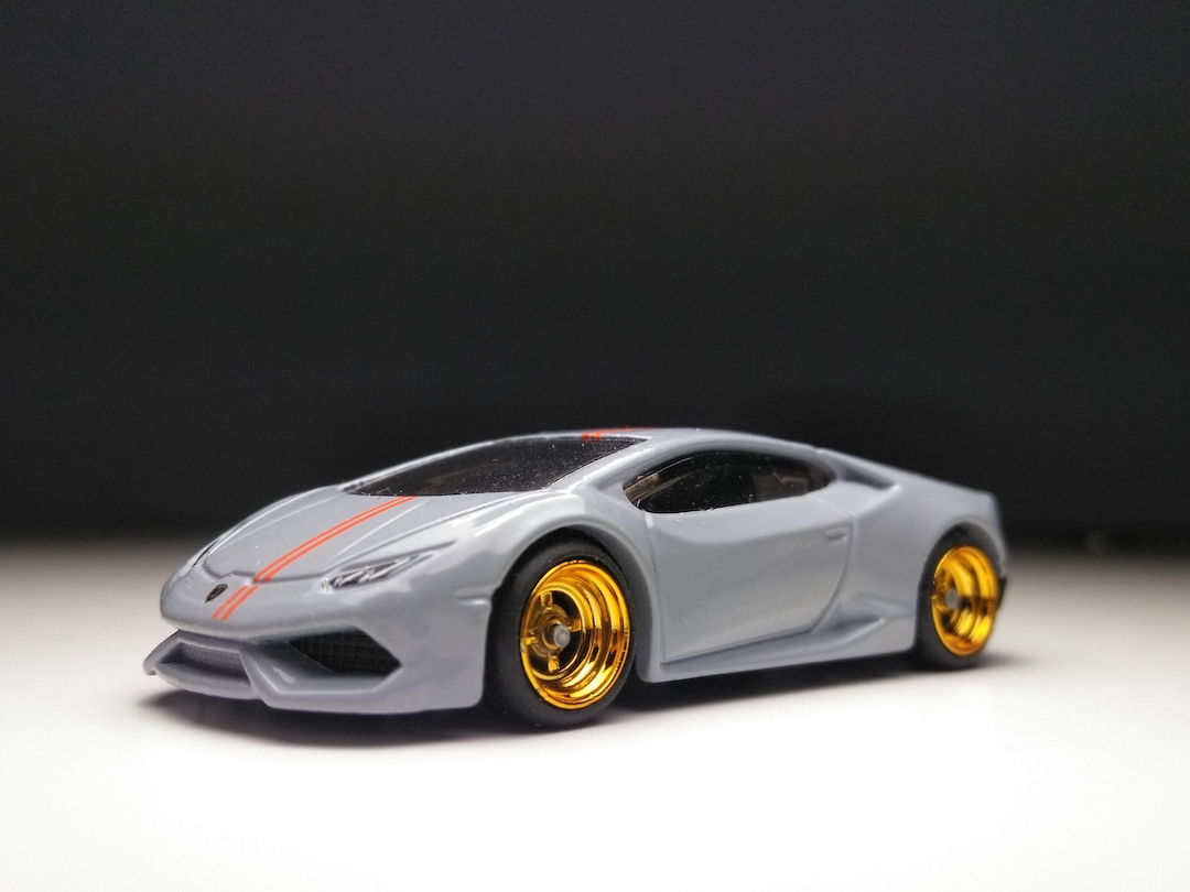 Huracan Hot Wheels custom Real Rubber Tires Etsy