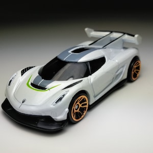 Koenigsegg Jesko Hot Wheels (Custom plastic wheels)