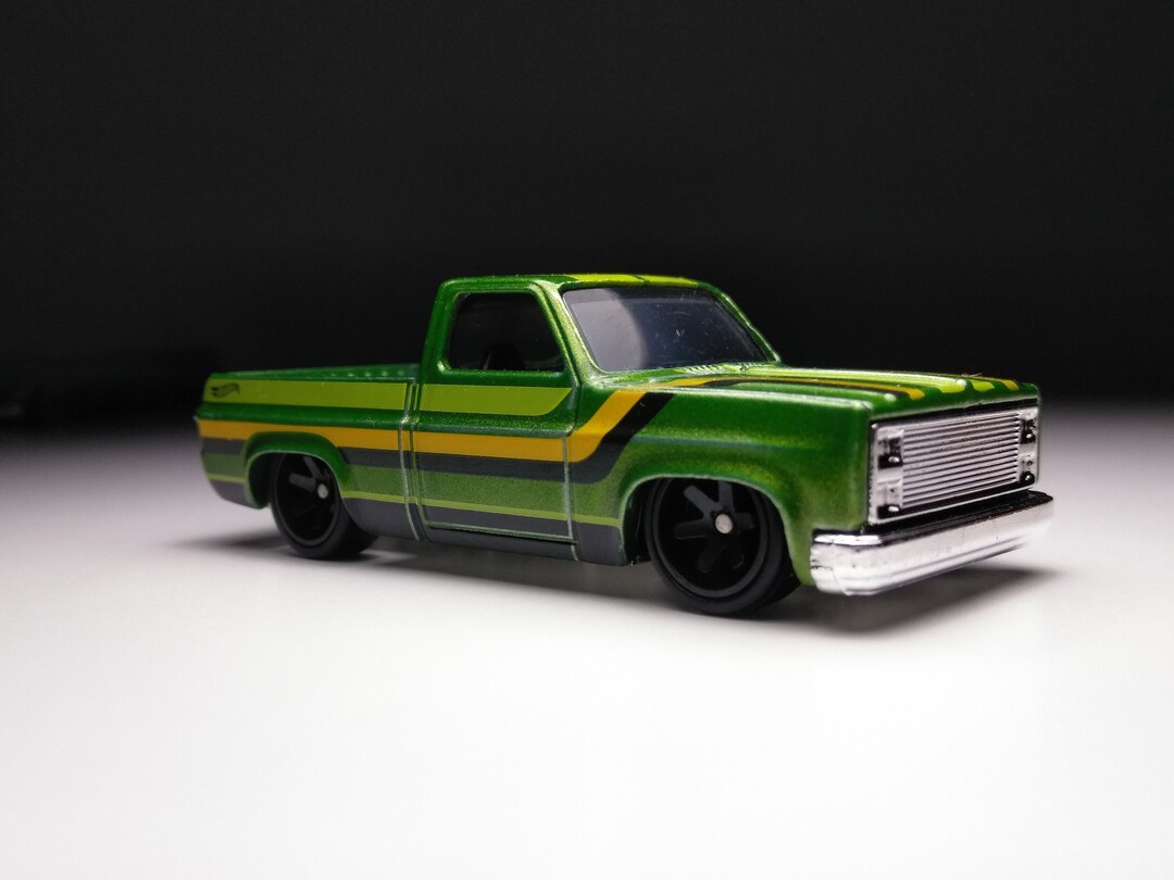 Hot wheels 83 silverado new arrivals