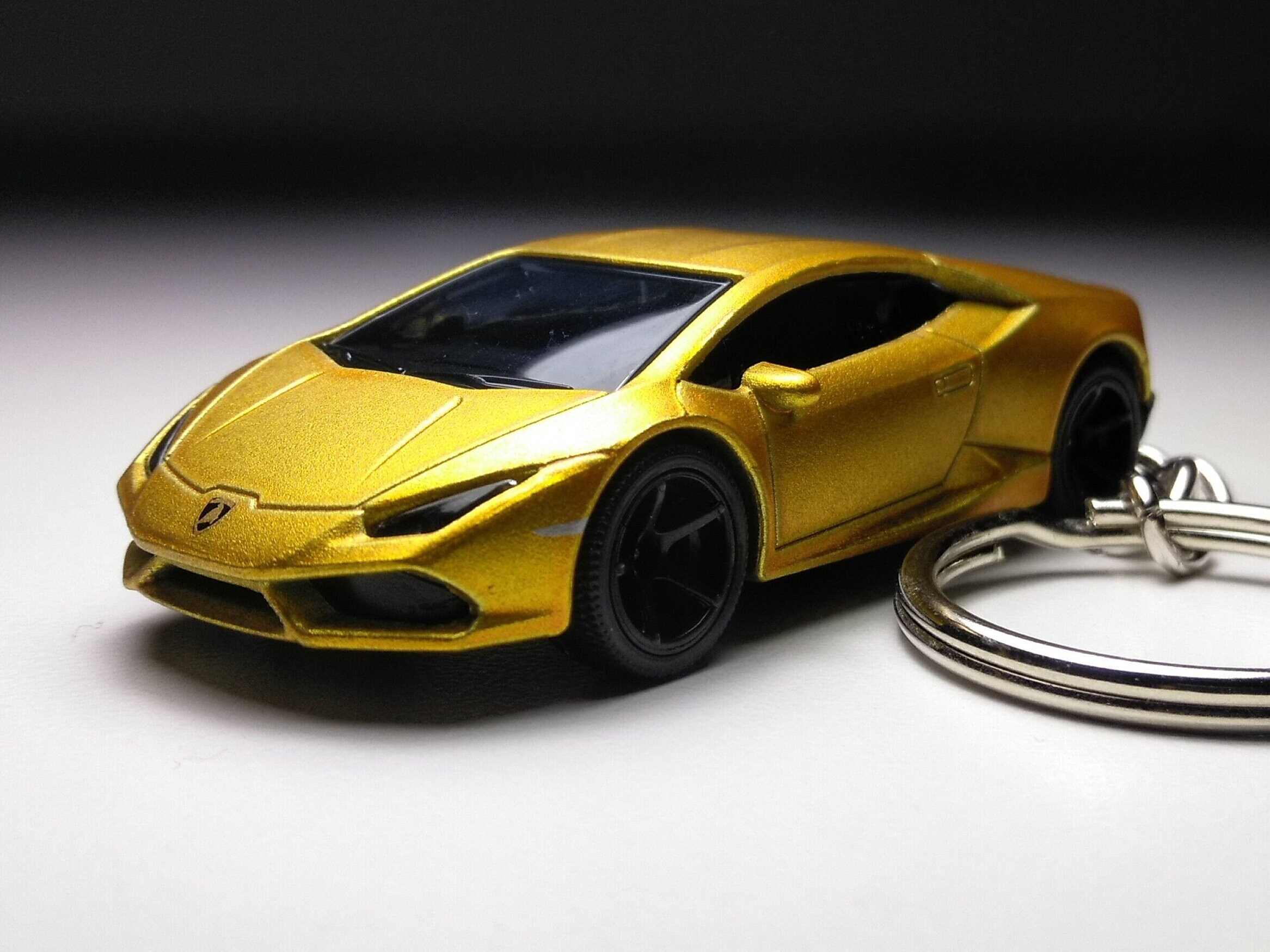 ランボルギーニ ウラカン キーチェーン - Etsy 日本