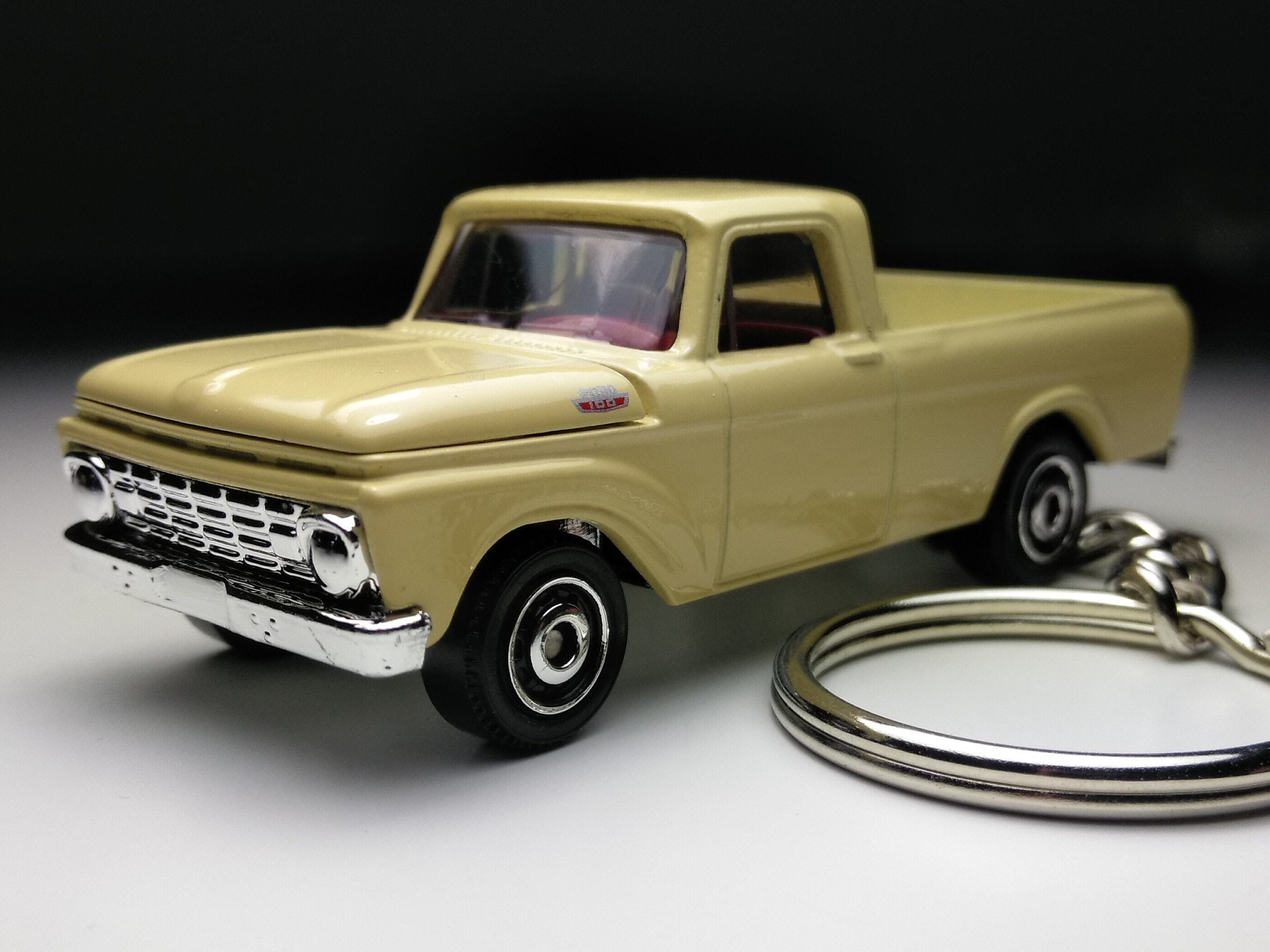 Ford on sale f100 keychain