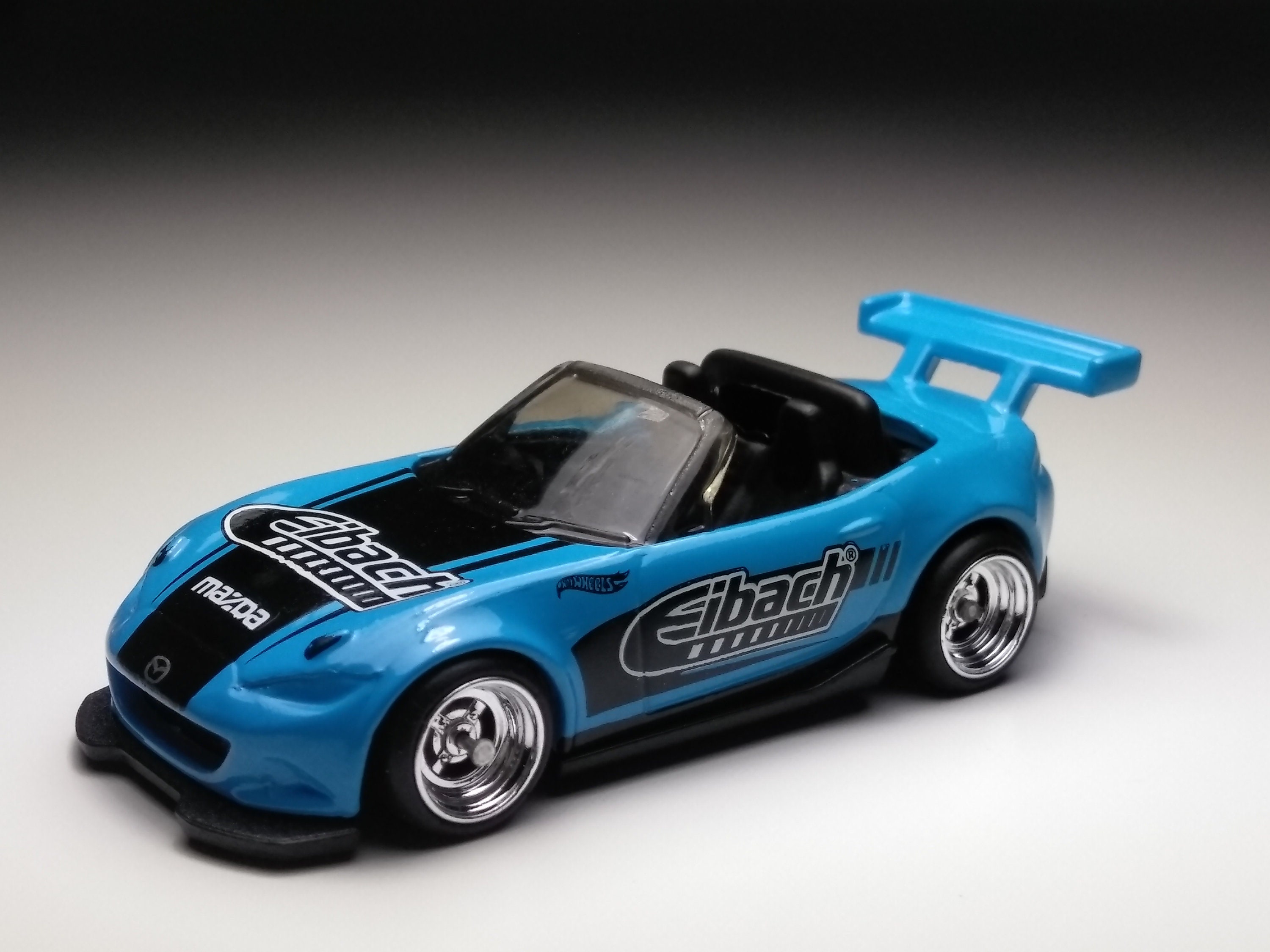 Hot wheels mazda miata