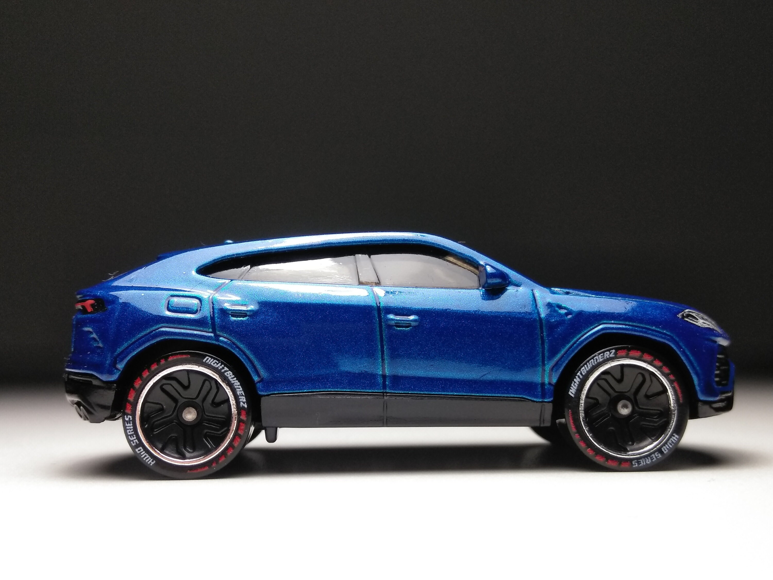 Hot wheels lamborghini urus