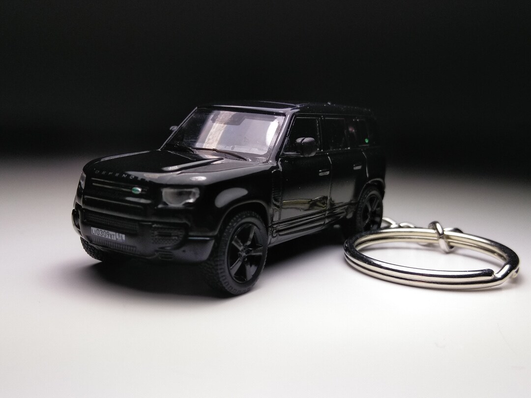 Land Rover Defender 110 Black Keychain - Etsy