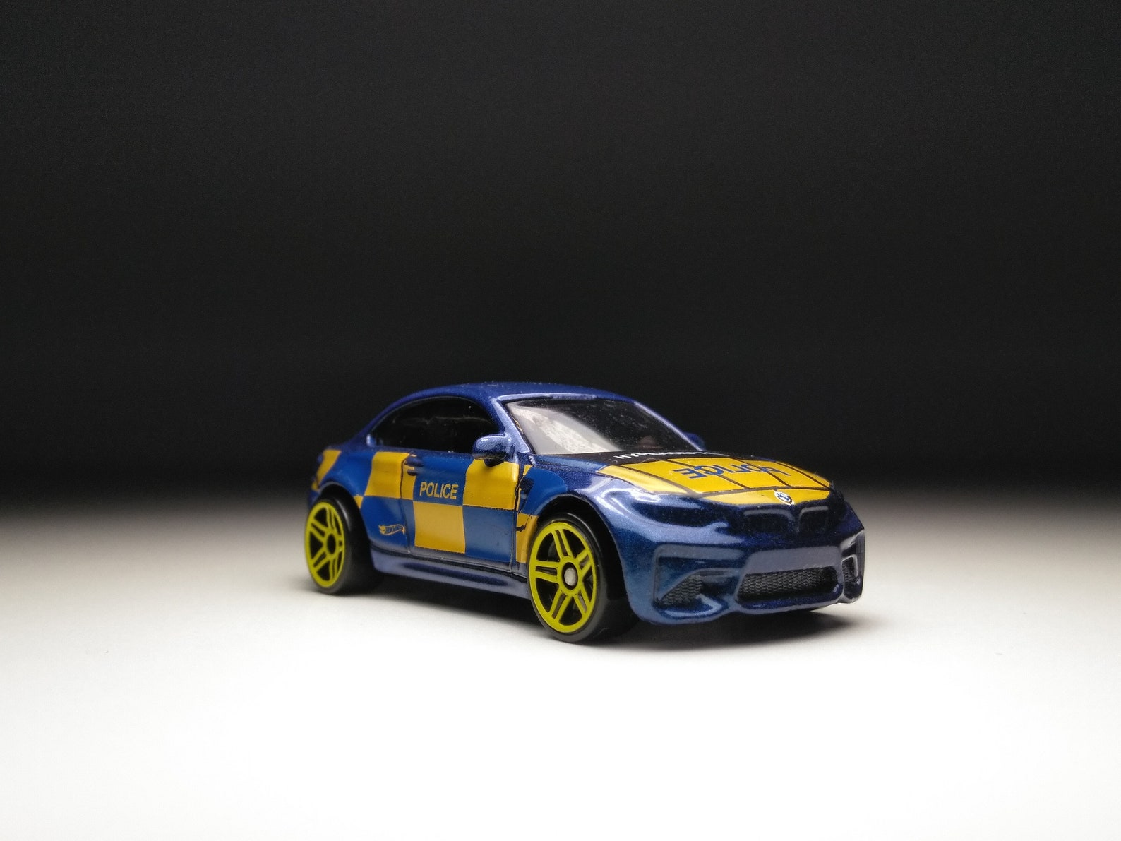 Hot wheels bmw m2
