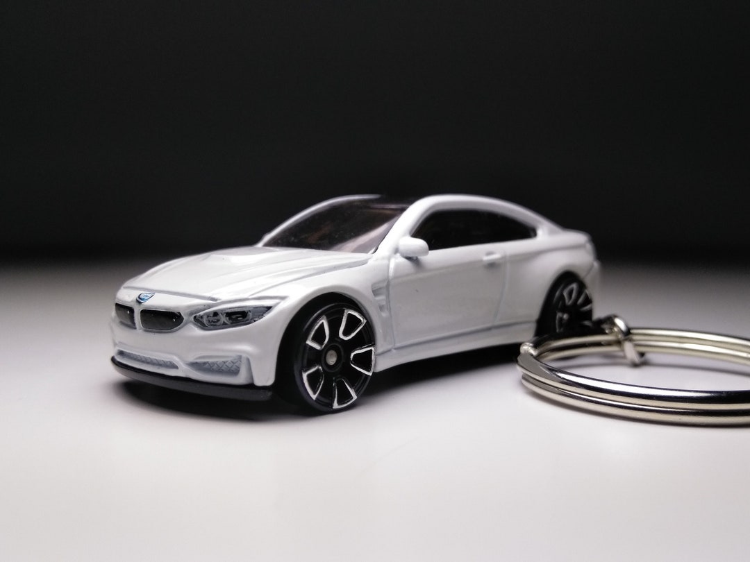 Hot Wheels BMW M4 White Long Card BMW Series Rare Miniature