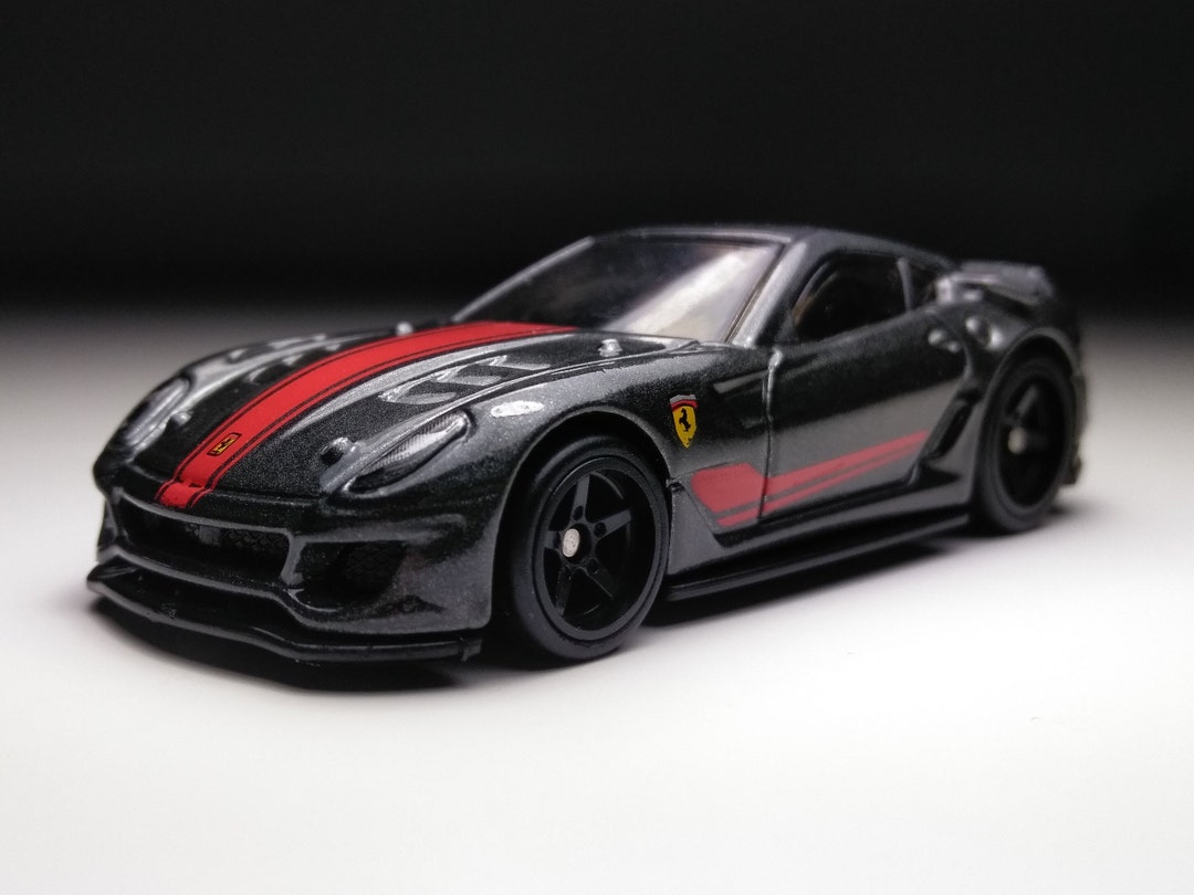 FERARRI 599XX Hot Wheels Speed Machines RED Ferrari 599XX 1:64 Scale  Collectible Die Cast Metal Toy Car Model