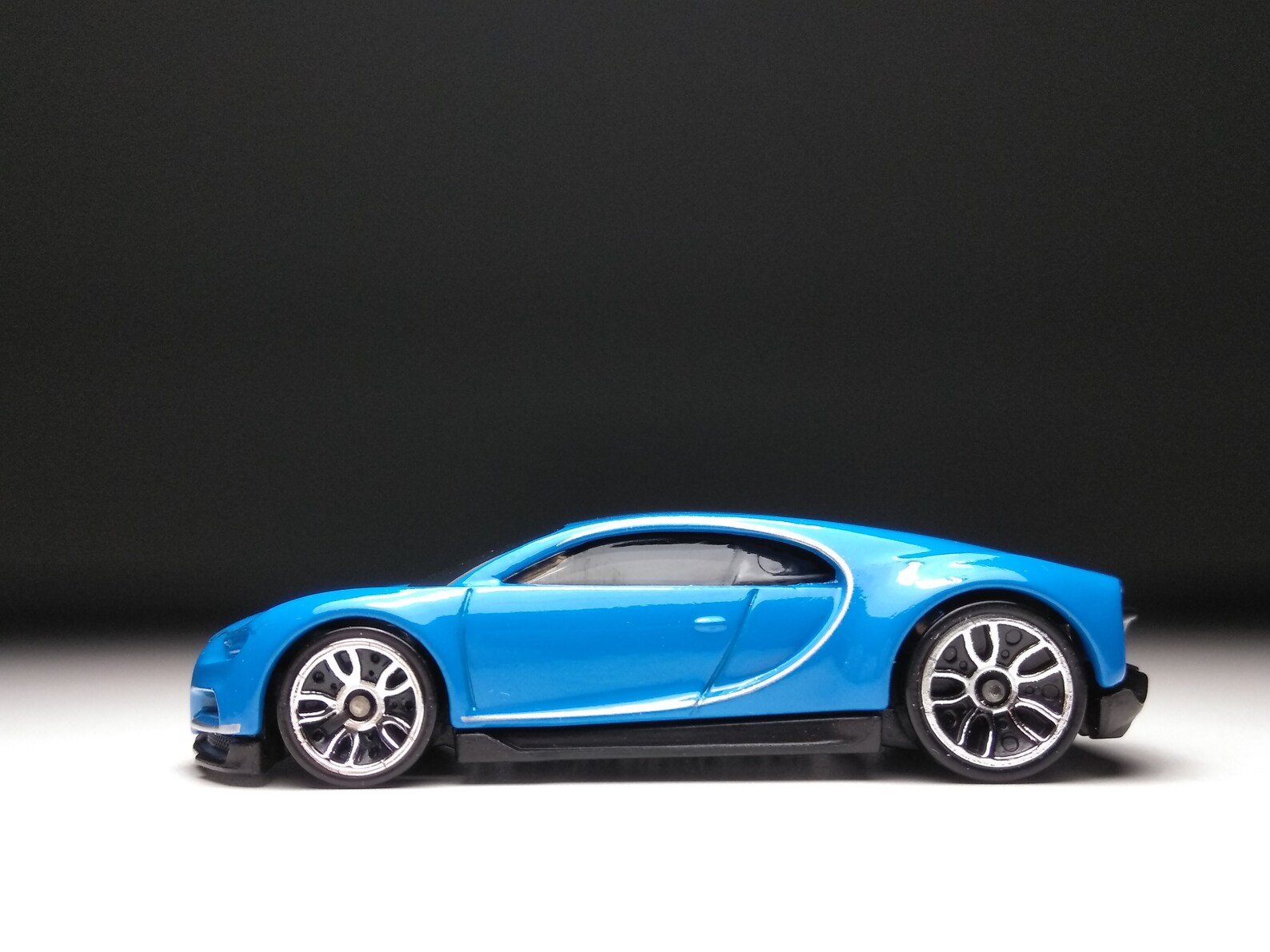 Hot wheels bugatti