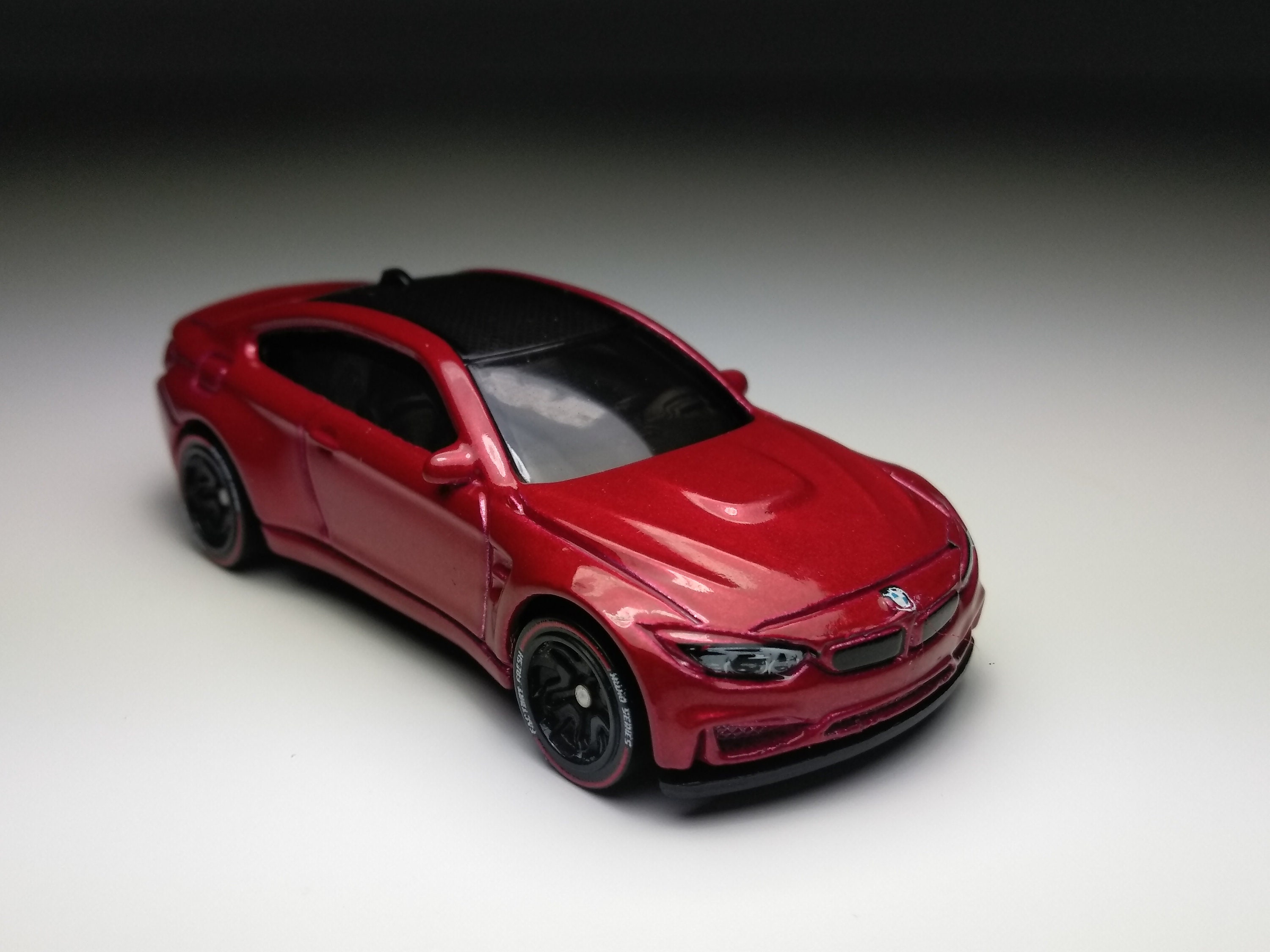 Bmw m4 hot wheels