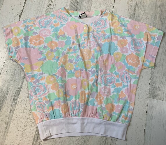 Vintage Pastel Floral Short-Sleeved Lightweight Sw