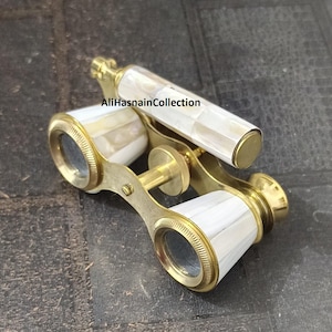 Antique Brass Opera Glasses Mother of Pearl and Scope Spyglass for Watching Birds Travelling Home Decor, 3X Magnification Opera Glasses
