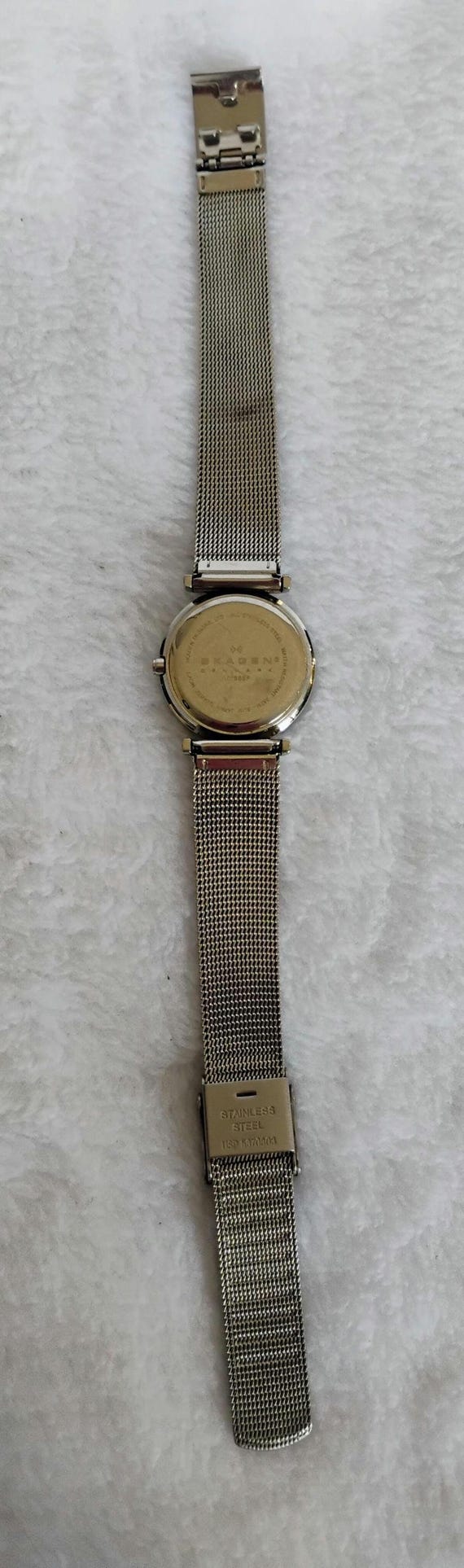 Skagen Watch Women display picture 3