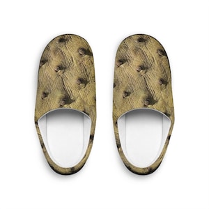 Cozy Textured Men&#39;s Ostrich Skin Print Indoor Slippers, Relaxation Footwear, Home Essentials, Gift for Him, Holiday Comfort Shoes