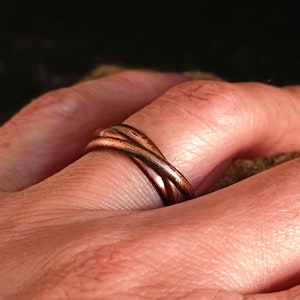 Fidget Ring, Angst Ring, Dreifach ineinander greifender Ring, Kupfer Walzring, Dreieinigkeits Ring, Reiner Kupferring, ineinandergreifende Bänder, Heilring
