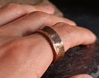 Bague en cuivre martelé, style viking rustique, bague en cuivre pur, cadeau du 7e anniversaire, bague en cuivre, bague pour l'arthrite