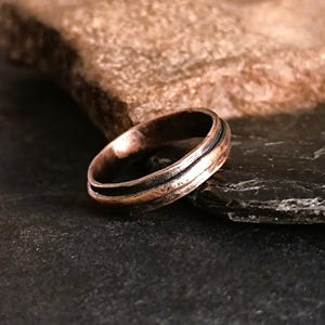 Men&#39;s copper ring, Pure copper ring, Hammered copper ring, 7th anniversary gift, Rustic jewelry, Copper band ring, Arthritis ring