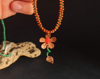 Copper flower necklace, daisy pendant necklace, nature inspired gift, copper leaf necklace, rustic copper jewelry, gift for mom