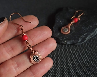 Forged copper earrings, ethnic earrings, spiral earrings, hammered copper earrings, rustic hammer texture, copper jewelry