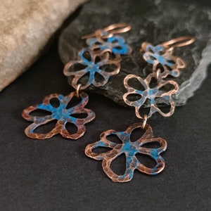Long copper flower earrings, rustic floral earrings, antique earrings, hammered copper earrings, gift for mom, nature inspired gift