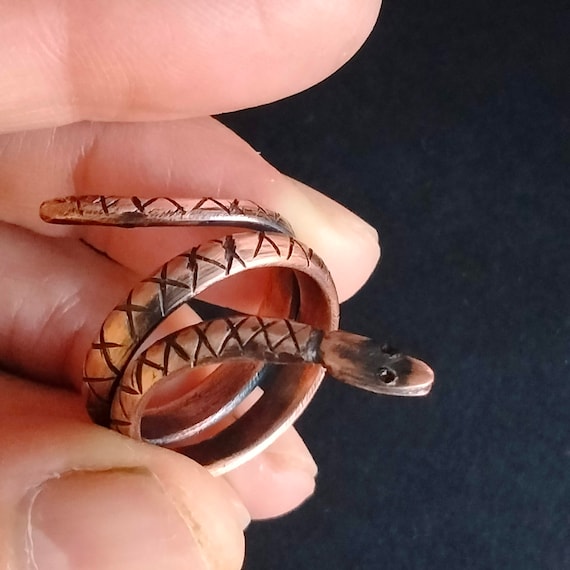Snake ring, pure copper ring, hand carved ring, reptile jewelry, healing ring, ring for man and woman