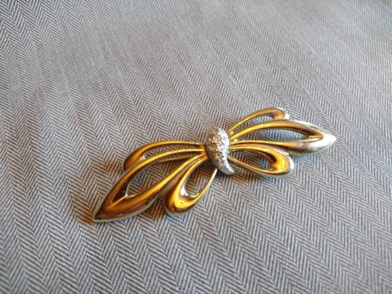 Pierre Lang Broche goud zakelijke stijl Sieraden Broches Pierre Lang Broche goud zakelijke stijl Sieraden Broches