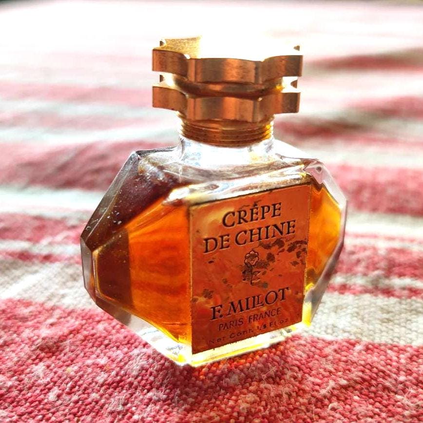 Crepe de chine perfume - Etsy 日本