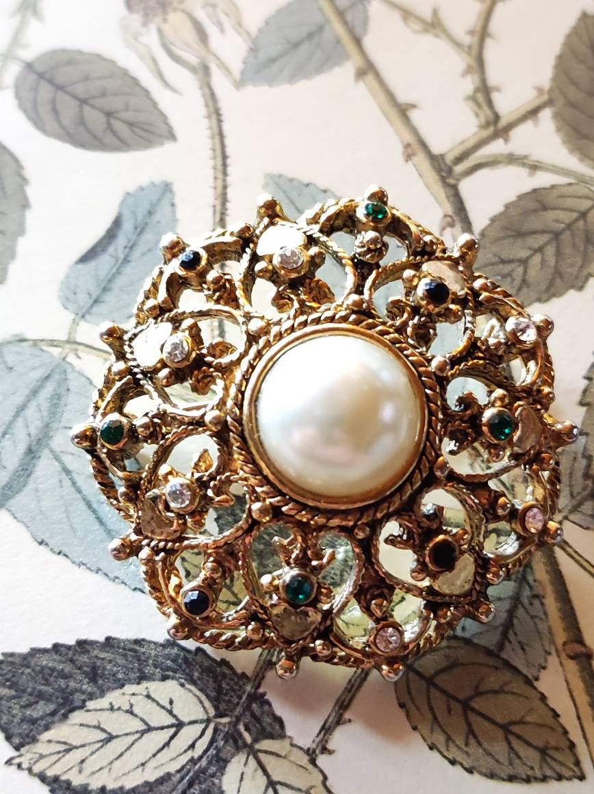大人気新品 Rhinestone Pearl Faux Vintage 1980s Rhinestones Etsy - Brooch その他