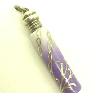 Botella de perfume Art Nouveau de porcelana con superposición de plata recargable 1900 verdadera miniatura antigua de 1900 para collar