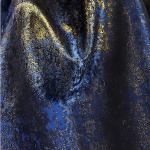 Luxuriöser Blauer Schwarzer Goldener Jacquardstoff für Handgefertigte Taschen, Röcke Designer-Mäntel, 59 Zoll Breit, 1 Yard, Polyester Lurex