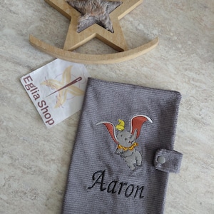 Protège carnet de santé personnalisé brodé dumbo