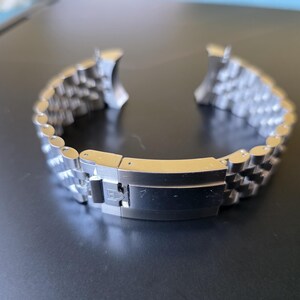 Bracelet De Montre TUDOR - Dimensions 24 X 18 Mm - Occasion