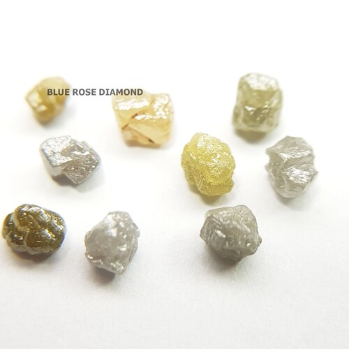 4.50 Ct Natural Rough Diamond ! Natural Multi Color Rough Diamond ! shops Natural Octahedron 9 Pcs Rough Diamond !