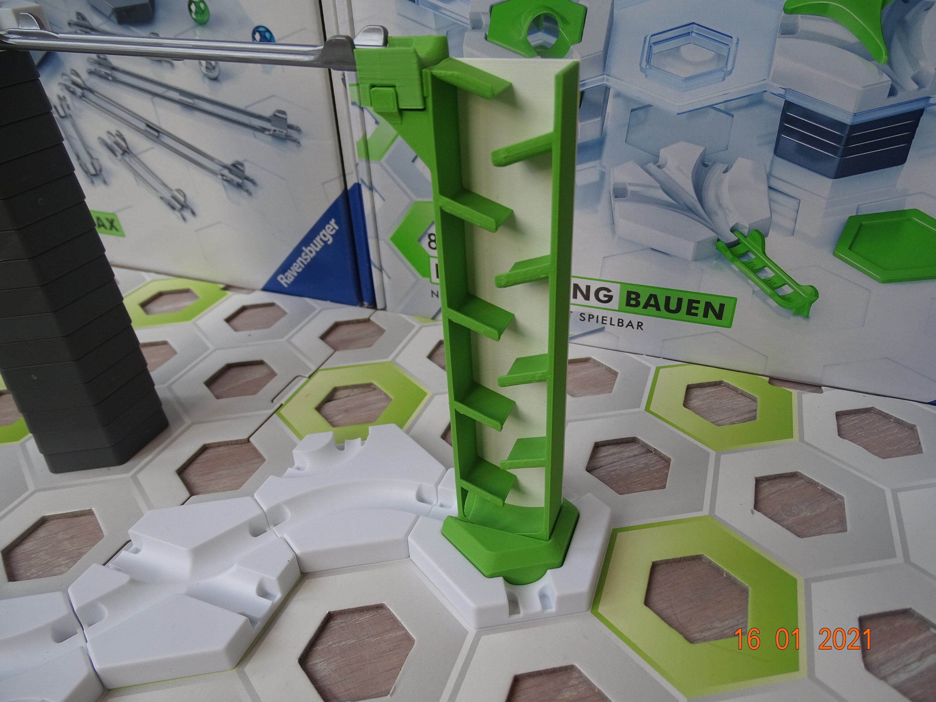 ZIGZAG Medium uitbreiding voor Gravitrax!