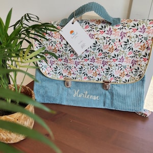 Kindergarten schoolbag Corduroy and floral fabrics in Liberty style or animal patterns, customizable schoolbag, schoolbag with first name A3 format