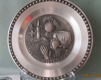 Vogel 1982 Pewter Christmas Collector Plate