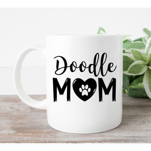 Gekritzel Mom Tasse | Niedliche Hunderasse Kaffeebecher | Labradorit Mama | Golden Doodle Mama | Hundemama | Süße Hundetasse | Mama zu retten | Muttertags Geschenk