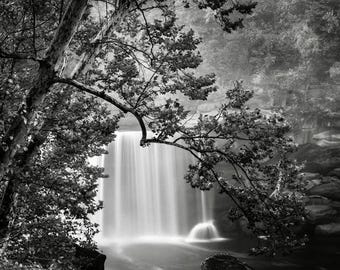 Cumberland Falls in Black and White, Kentucky art, Kentucky photography, Kentucky parks, nature photography, Kentucky waterfalls,