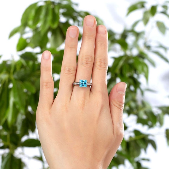 Topaz princess cut ring deals