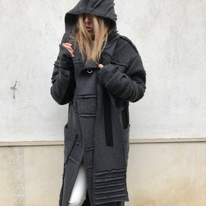 Cardigan long en laine mélangée fait main : veste de créateur unisexe