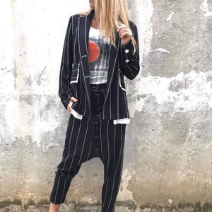 Black and white stripe suit women , Unique design women&#39;s suit , Avant-garde women&#39;s suit , Stylish striped suit for women ,