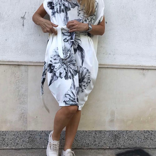 Floral Dress, Summer Dress, Fashion Dress, Long Dress, Loose shops Dress, Casual Dress, Extravagant Dress, Designer Dress, ConceptBG