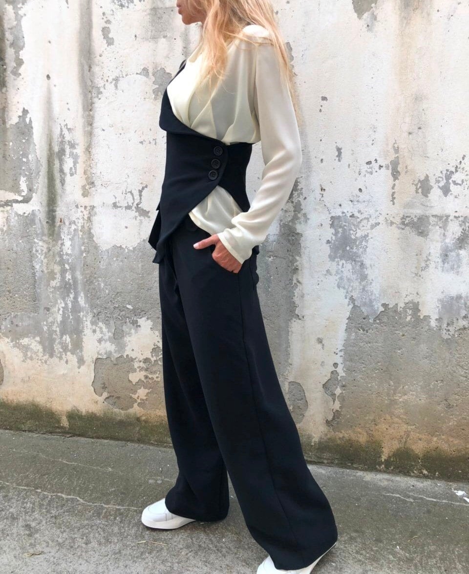 Donna Più - Completo gilet con pantalone beige