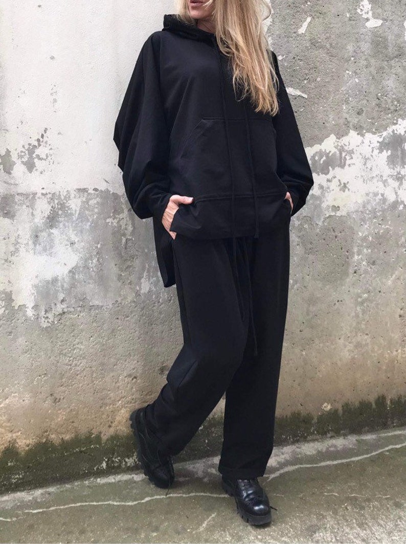 black pants with pink shirt